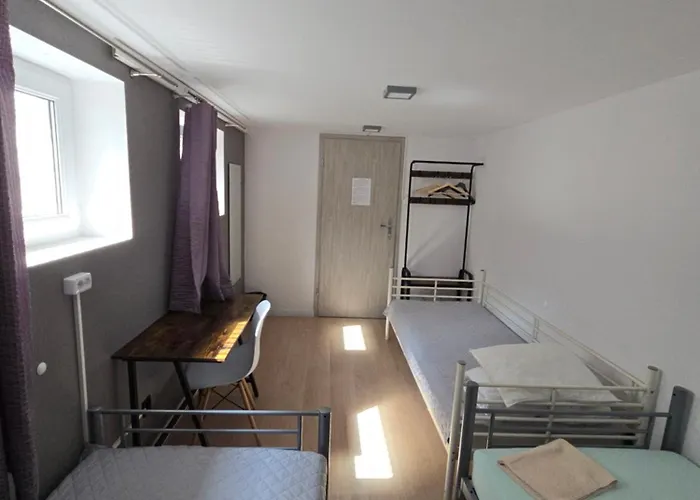Rooms4Rest Wiertnicza - Private Rooms For Tourists Warszawa
